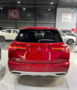 ميتسوبيشي اوتلاندر